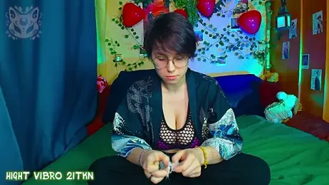 TrickyKitsune webcam model stream image