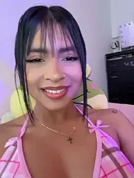 Chel__ webcam model stream image