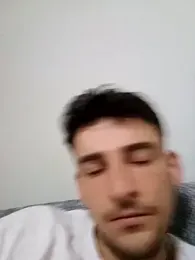 Yasinyasin7 webcam model stream image