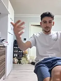 Yasinyasin7 webcam model stream image