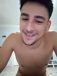 Yasinyasin7 webcam stripchat model stream image