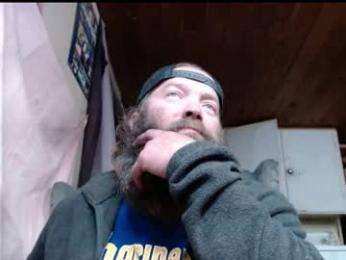 squegly webcam model stream image