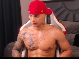 Gregory Cooper webcam model stream image