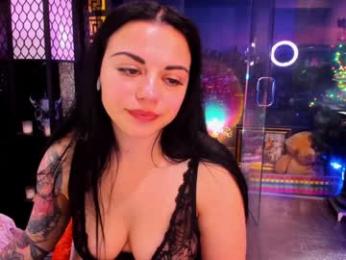 alma_pearl webcam model stream image