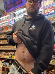 Dominic2295 webcam stripchat model stream image