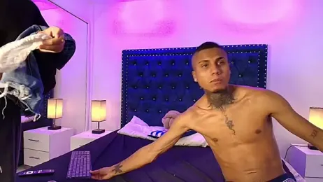 Damian_and_roxanne webcam model stream image