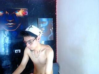 Neo Vance webcam model stream image
