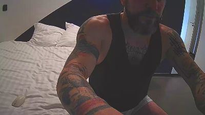 enrikaionut_fun webcam model stream image