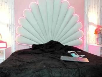 miss_evans_ webcam model stream image