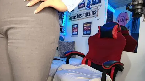 Leenar_Key webcam model stream image