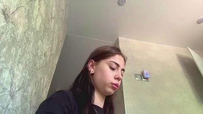 AdrianaPfluger webcam cam4 model stream image