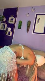 MelaFoxx webcam model stream image
