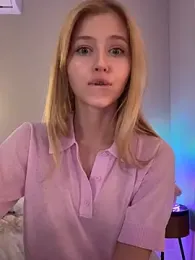 LunaRase webcam model stream image