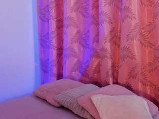 riley-bensongh webcam model stream image