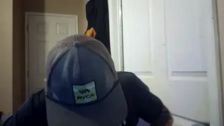 Huntzg23 webcam model stream image