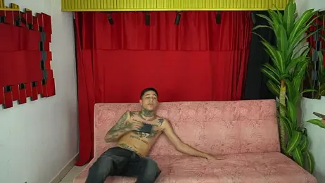 golden_girl_house webcam stripchat model stream image