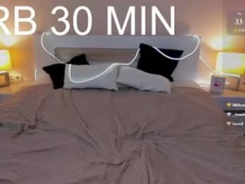 m0neyken_ webcam model stream image