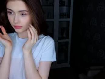 bluuemarine webcam chaturbate model stream image