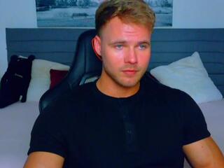 Robin Rieff webcam model stream image