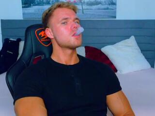 Robin Rieff webcam model stream image