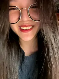 Krixxi22 webcam model stream image