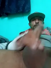 Chukytupi13 webcam stripchat model stream image