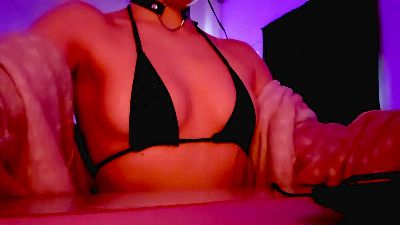 whorekinga webcam model stream image