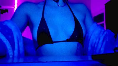 whorekinga webcam model stream image