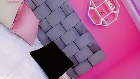 Nauthy_girl webcam model stream image