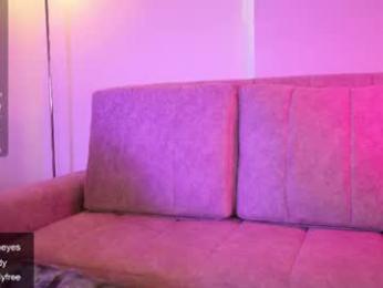lucia_sandy webcam model stream image