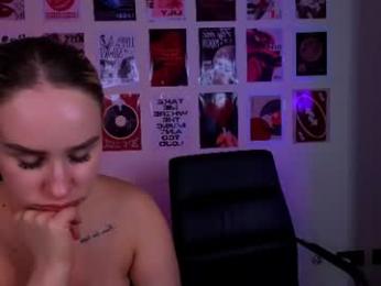 emilynxx webcam model stream image