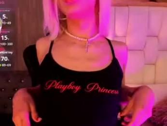 foxxy_dolce webcam model stream image