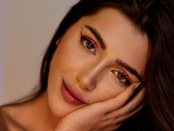 Kaylee webcam model stream image