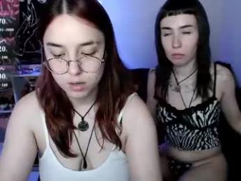 ameliameadd webcam model stream image