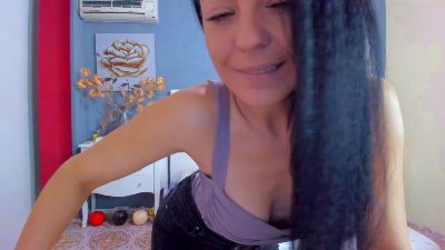nicol_hot30 webcam model stream image