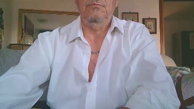 gyordy1 webcam cam4 model stream image