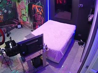 voyeurcam-casa-salsa-disturbed webcam camsoda model stream image