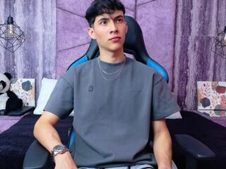 Aaron Dayker webcam model stream image