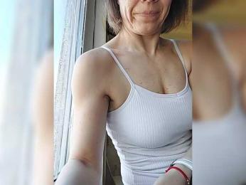 KissaHot webcam model stream image