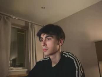 stralght_twinks webcam chaturbate model stream image