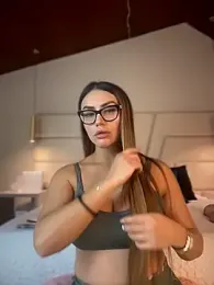 Miss_ary webcam model stream image