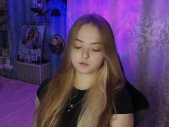 SofiaGrams webcam bongacams model stream image