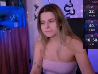 berry_alma webcam chaturbate model stream image