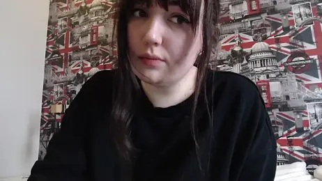 Lynylou webcam model stream image