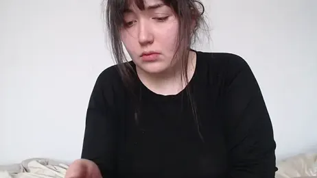 Lynylou webcam stripchat model stream image