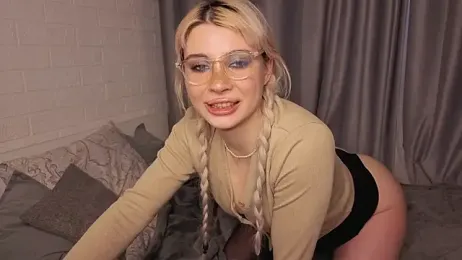 Ashley-Urban webcam model stream image