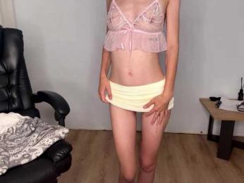 uwuroxi webcam model stream image