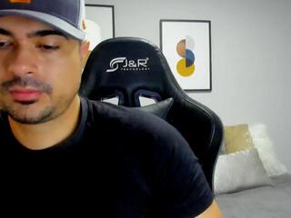 Wext webcam model stream image