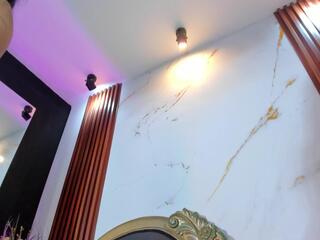 Violetta Quin webcam model stream image