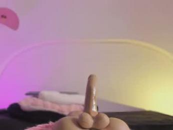 katiepeach_ webcam model stream image